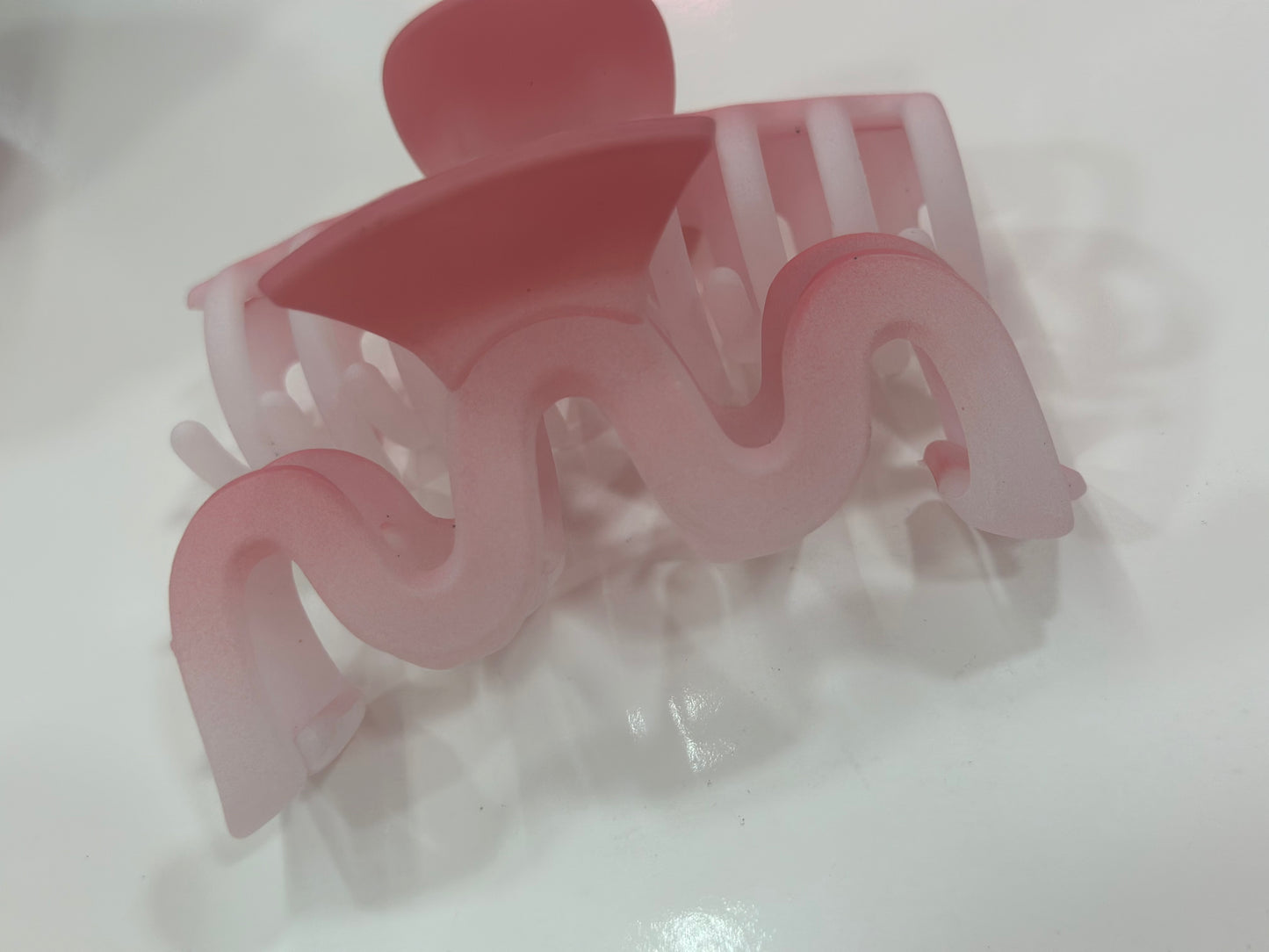 Pink ombre clips