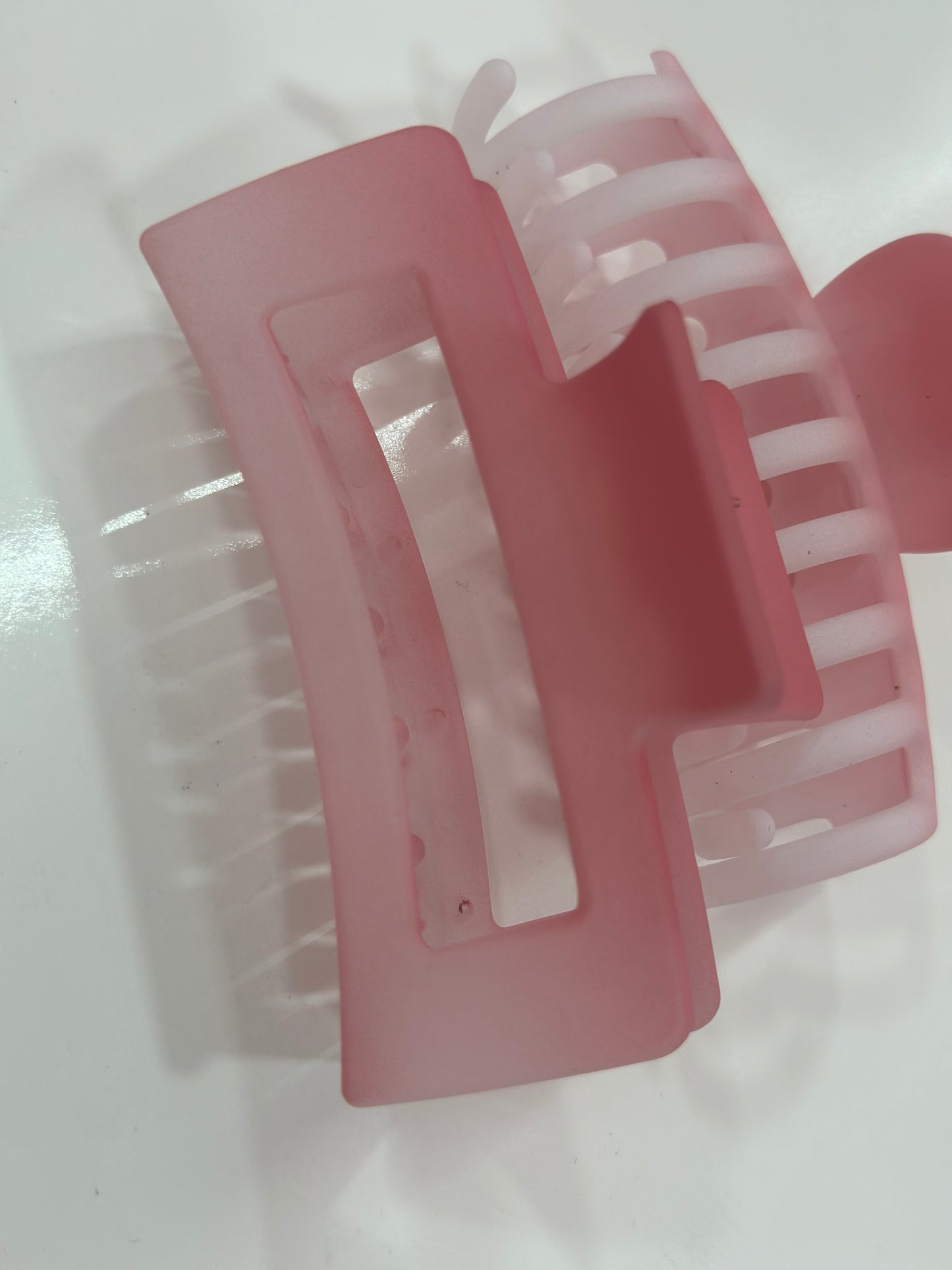 Pink ombre clips