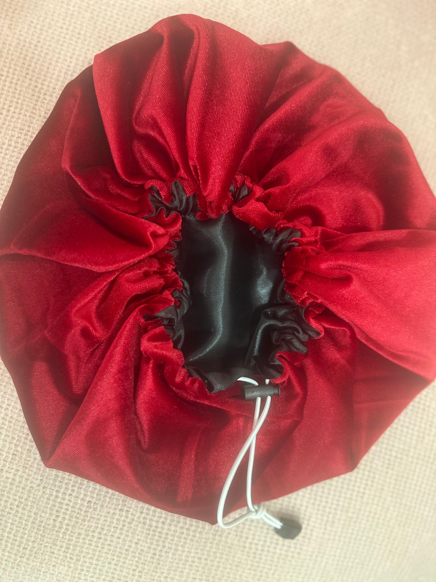 Satin X velvet bonnet