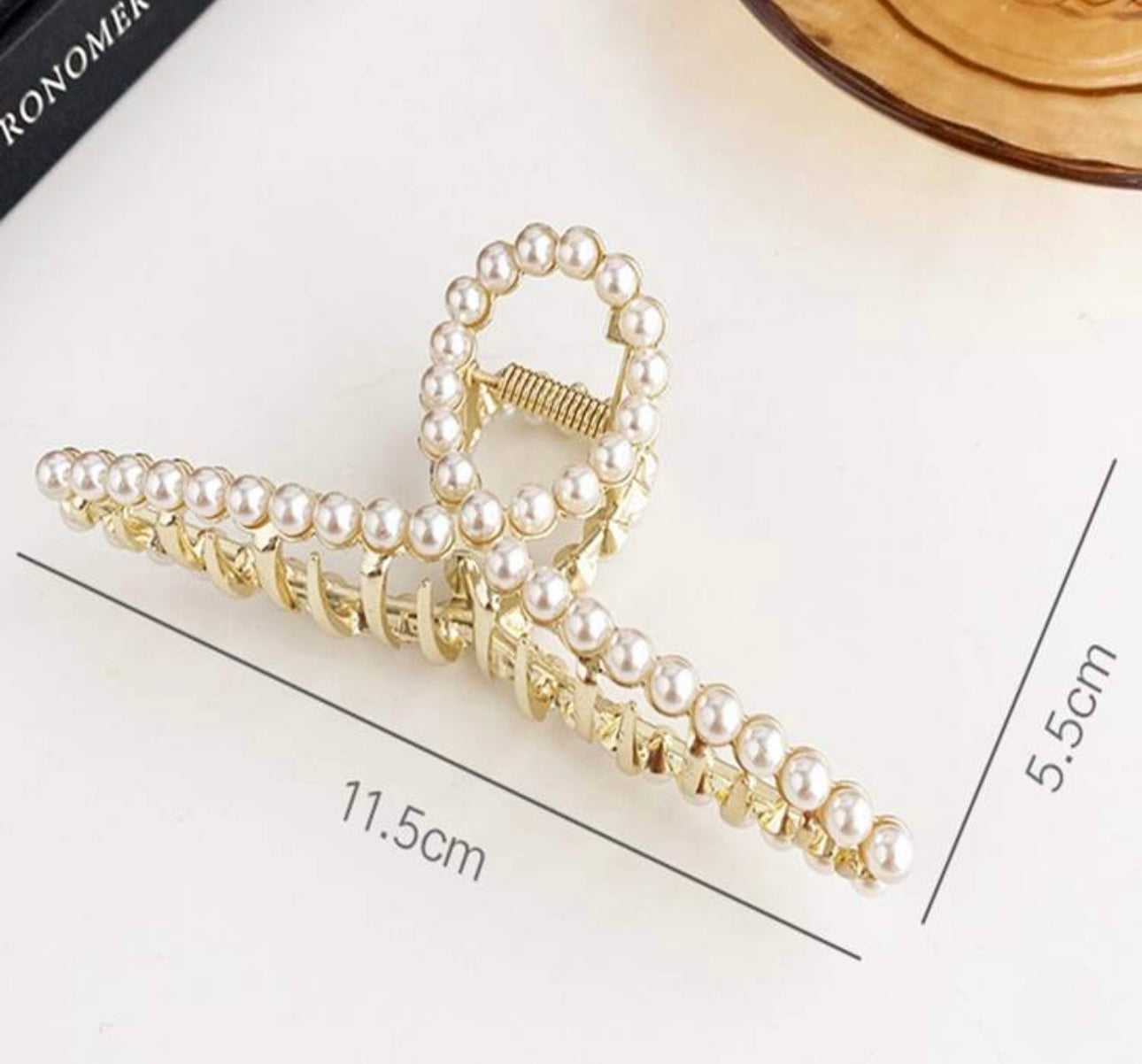 Pearl twist clips