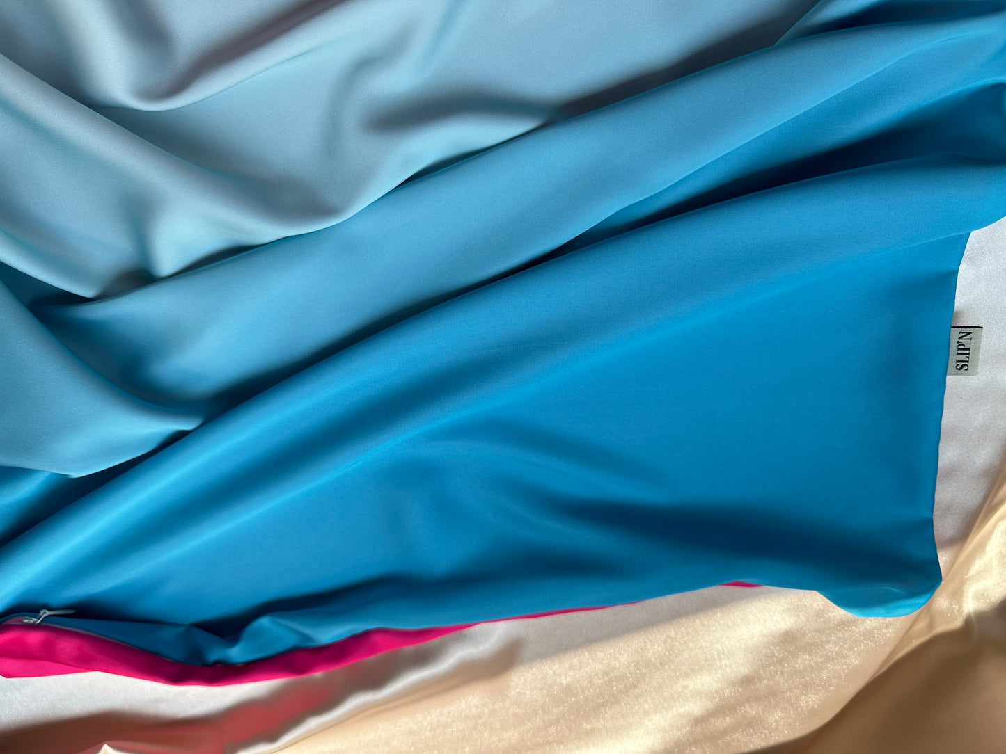 Ombré satin pillowcases by slip’n