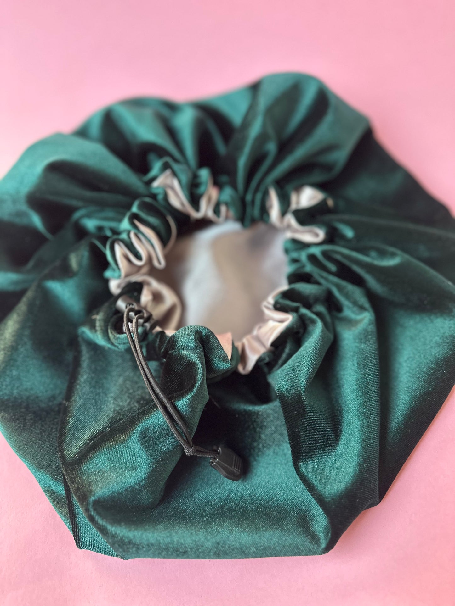 Satin X velvet bonnet