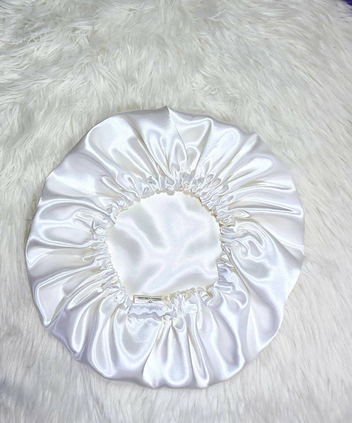 Satin bonnet