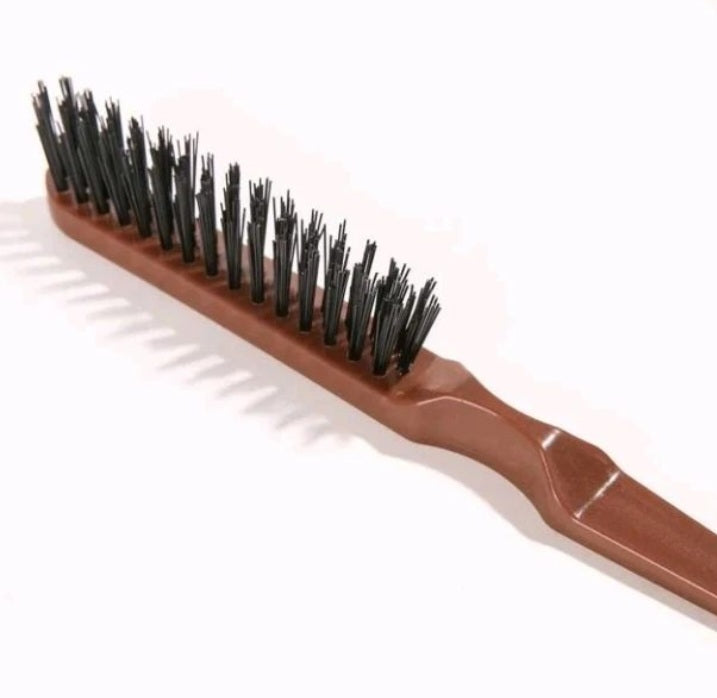 Teasing brush